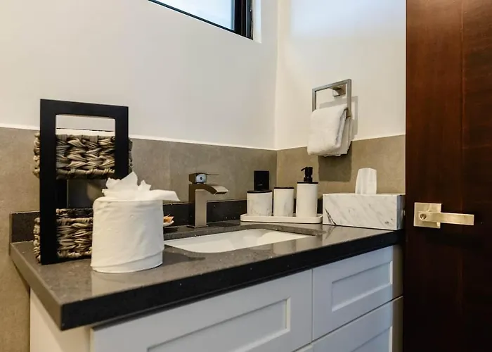 New Listing Luxury In *